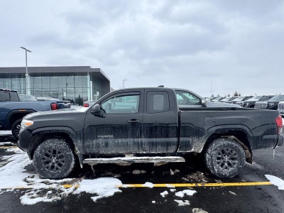 2023 Toyota Tacoma SR