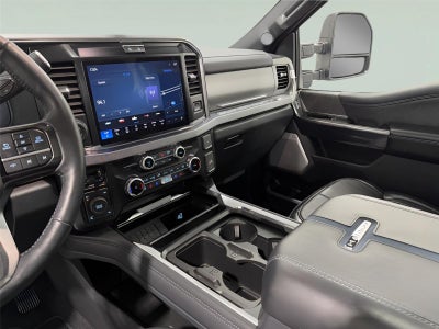 2025 Ford Super Duty F-250 SRW Platinum