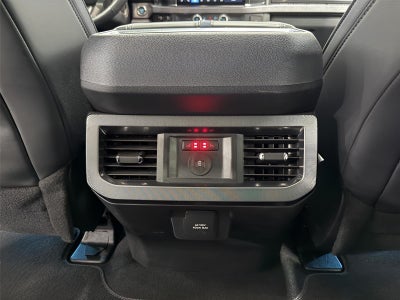 2025 Ford Super Duty F-250 SRW Platinum