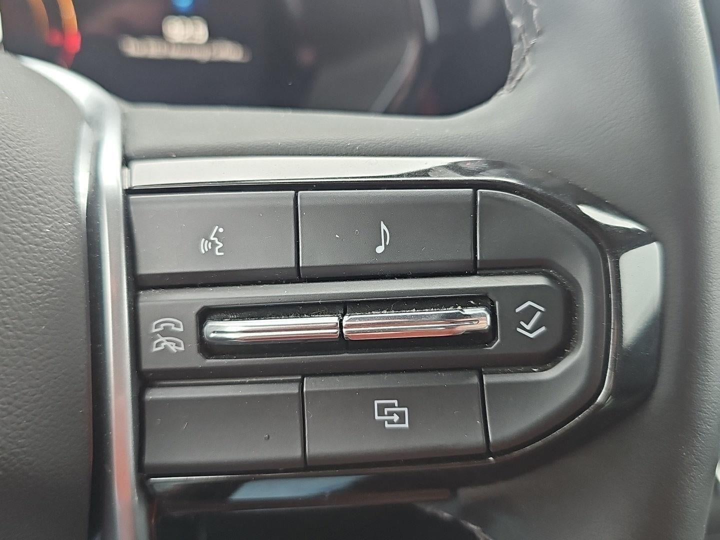 2024 Chevrolet Colorado 4WD LT