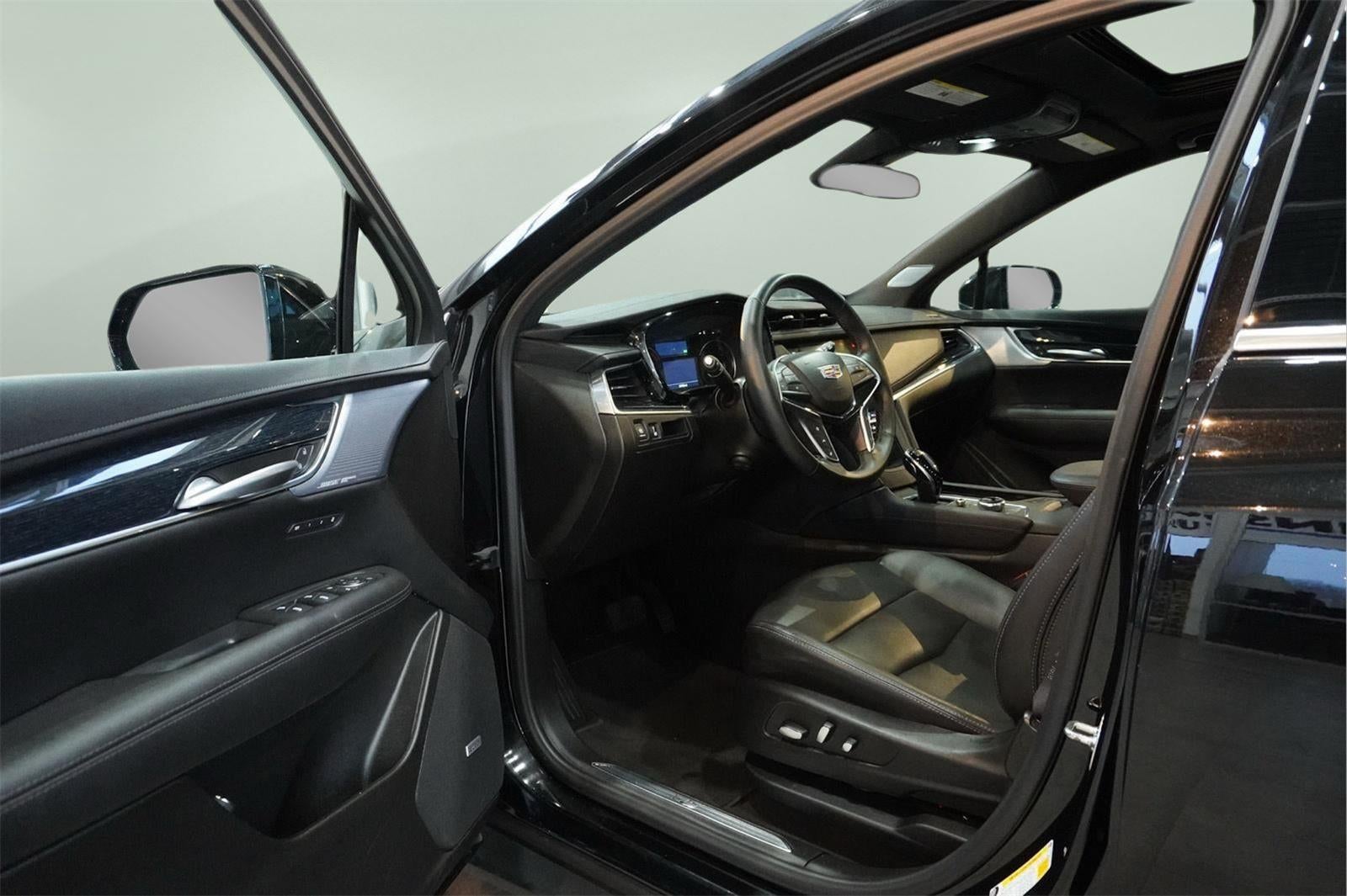 2025 Cadillac XT5 AWD Premium Luxury