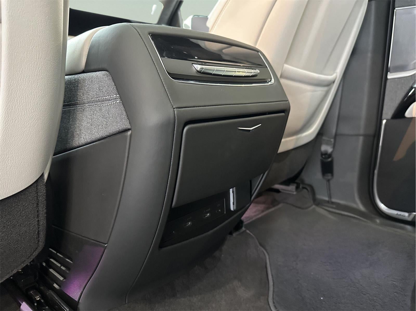 2025 Cadillac Escalade ESV 4WD Sport Platinum