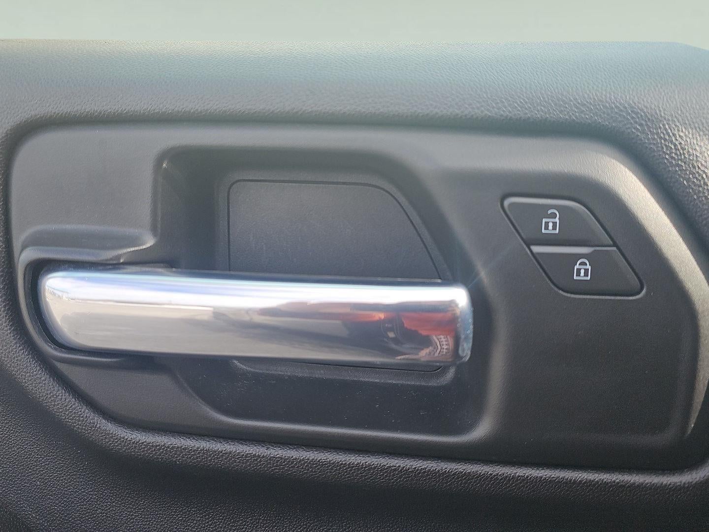 2023 Chevrolet Silverado 1500 Custom Trail Boss