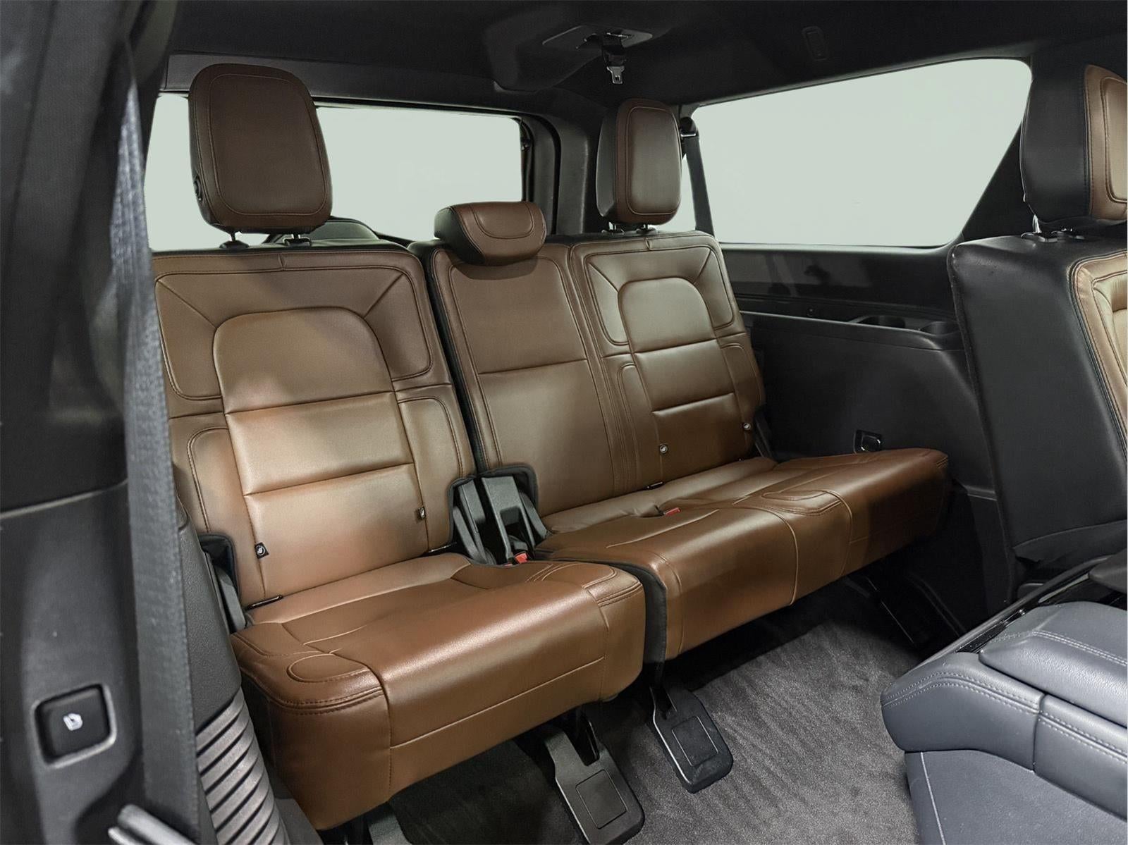 2022 Lincoln Navigator L Reserve