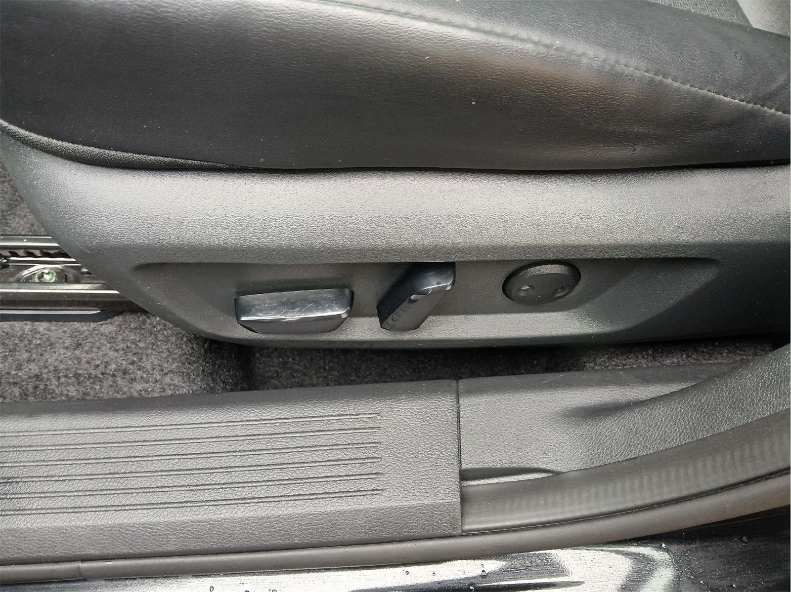 2024 Nissan ROGUE AWD SV