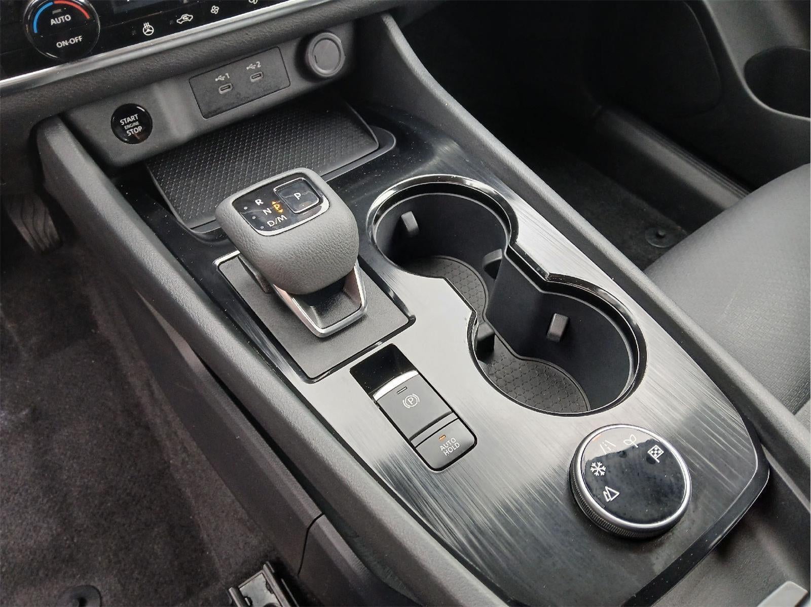 2024 Nissan ROGUE AWD SV