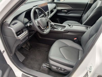 2024 Toyota Grand Highlander Hybrid XLE