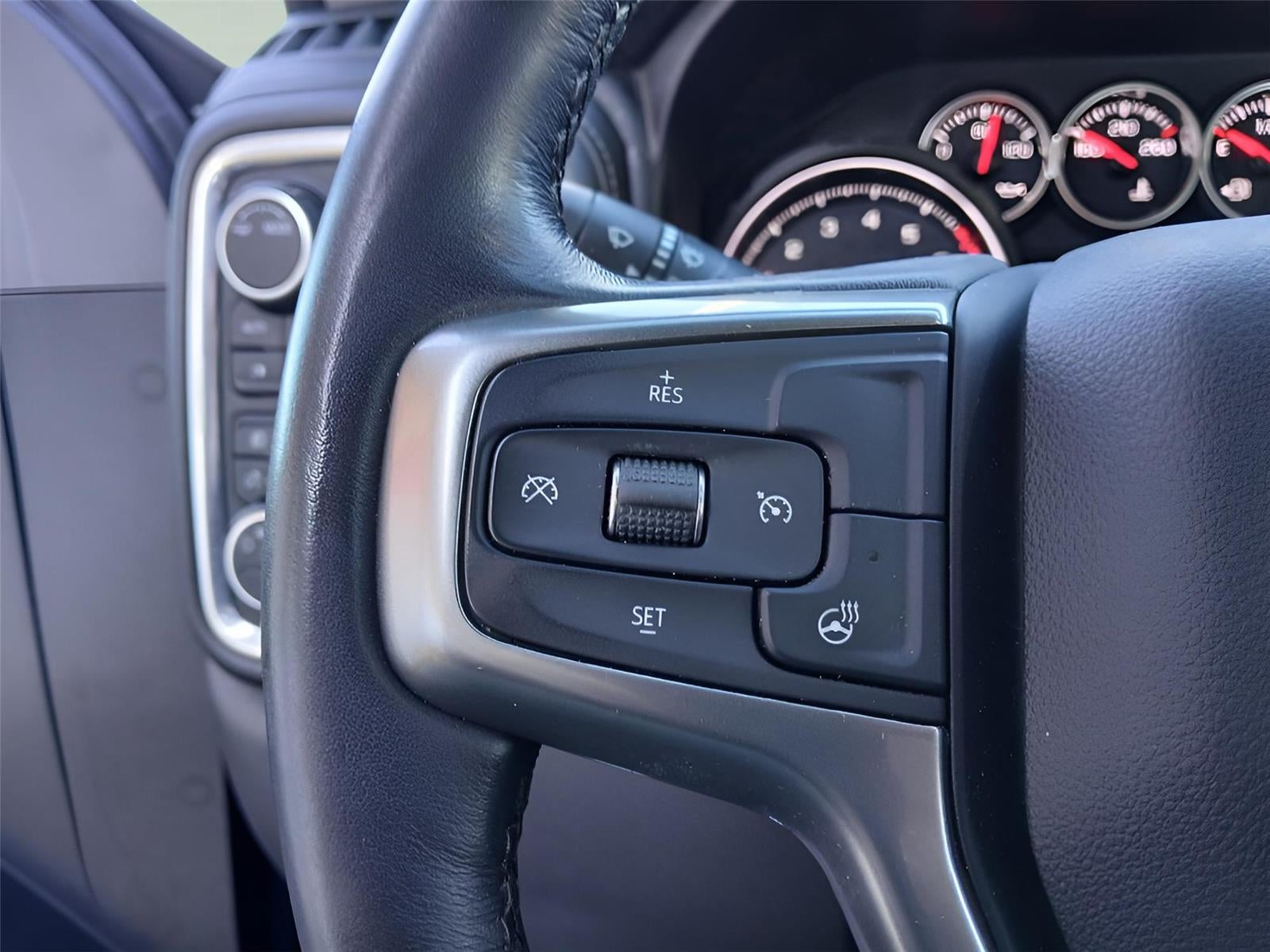 2020 Chevrolet Silverado RST