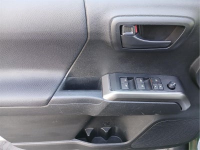 2021 Toyota TACOMA SR5 SR5 V6