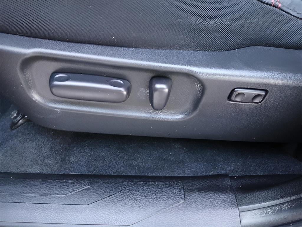 2023 Toyota TACOMA SR5 SR5 V6