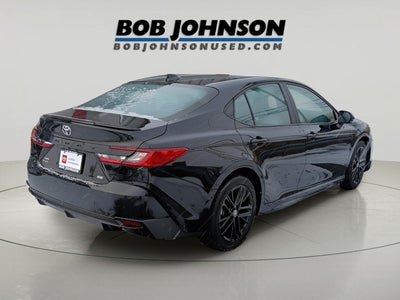 2025 Toyota CAMRY LE