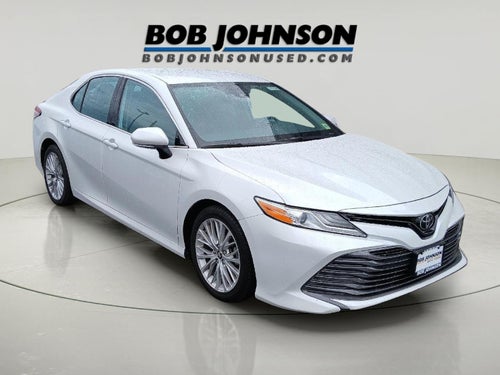 2020 Toyota CAMRY XLE