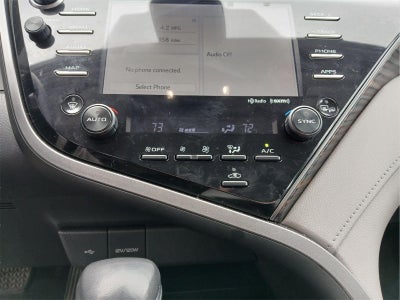 2020 Toyota CAMRY XLE