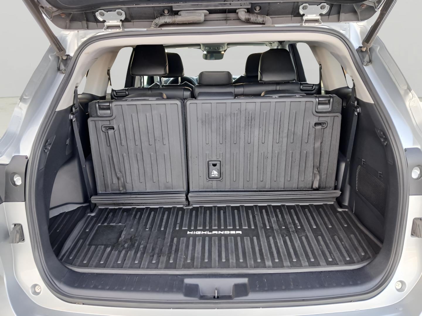 2020 Toyota HIGHLANDER HYBRD XLE