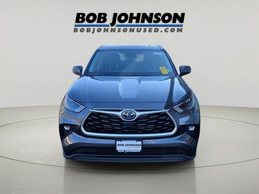 2022 Toyota HIGHLANDER HYBRD XLE