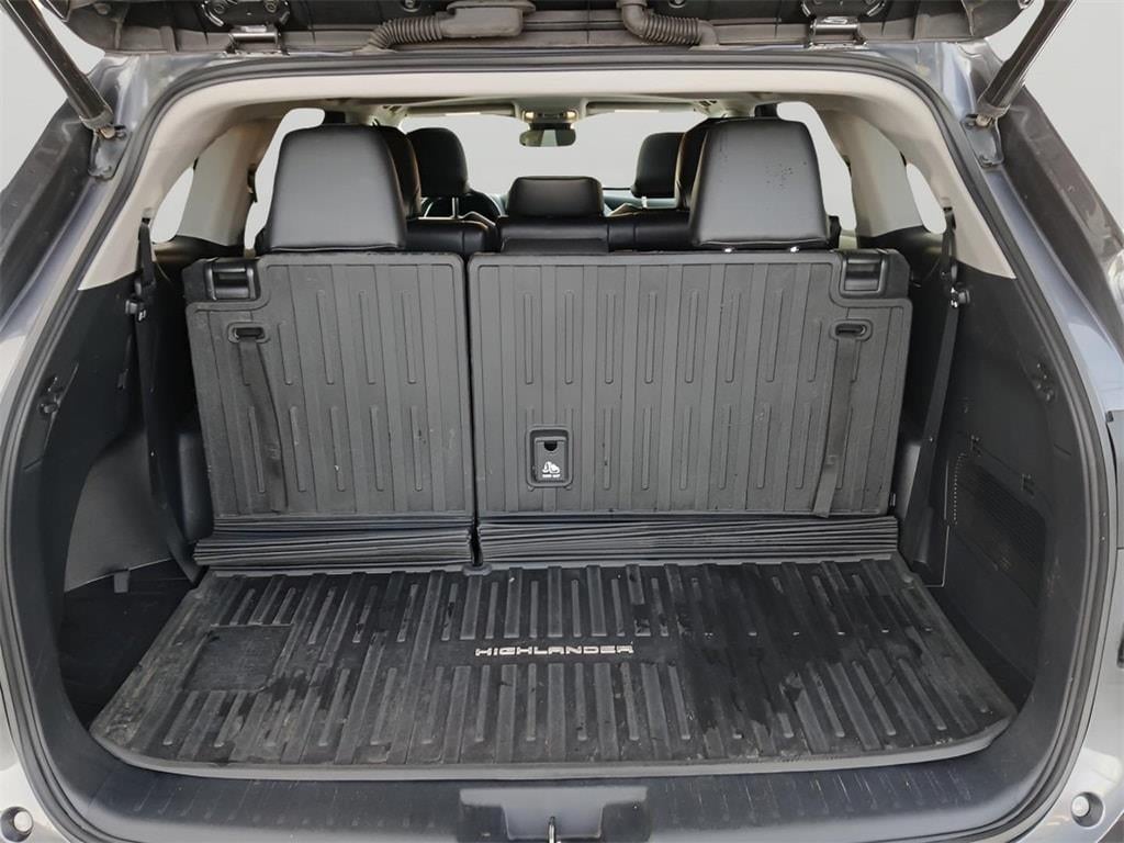 2022 Toyota HIGHLANDER HYBRD XLE