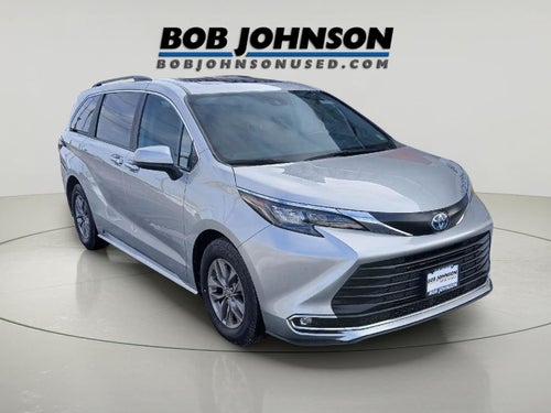 2024 Toyota Sienna XLE 7-Passenger