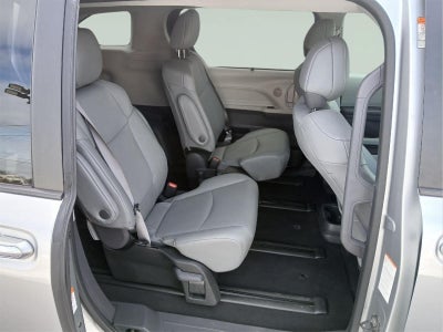 2024 Toyota Sienna XLE 7-Passenger