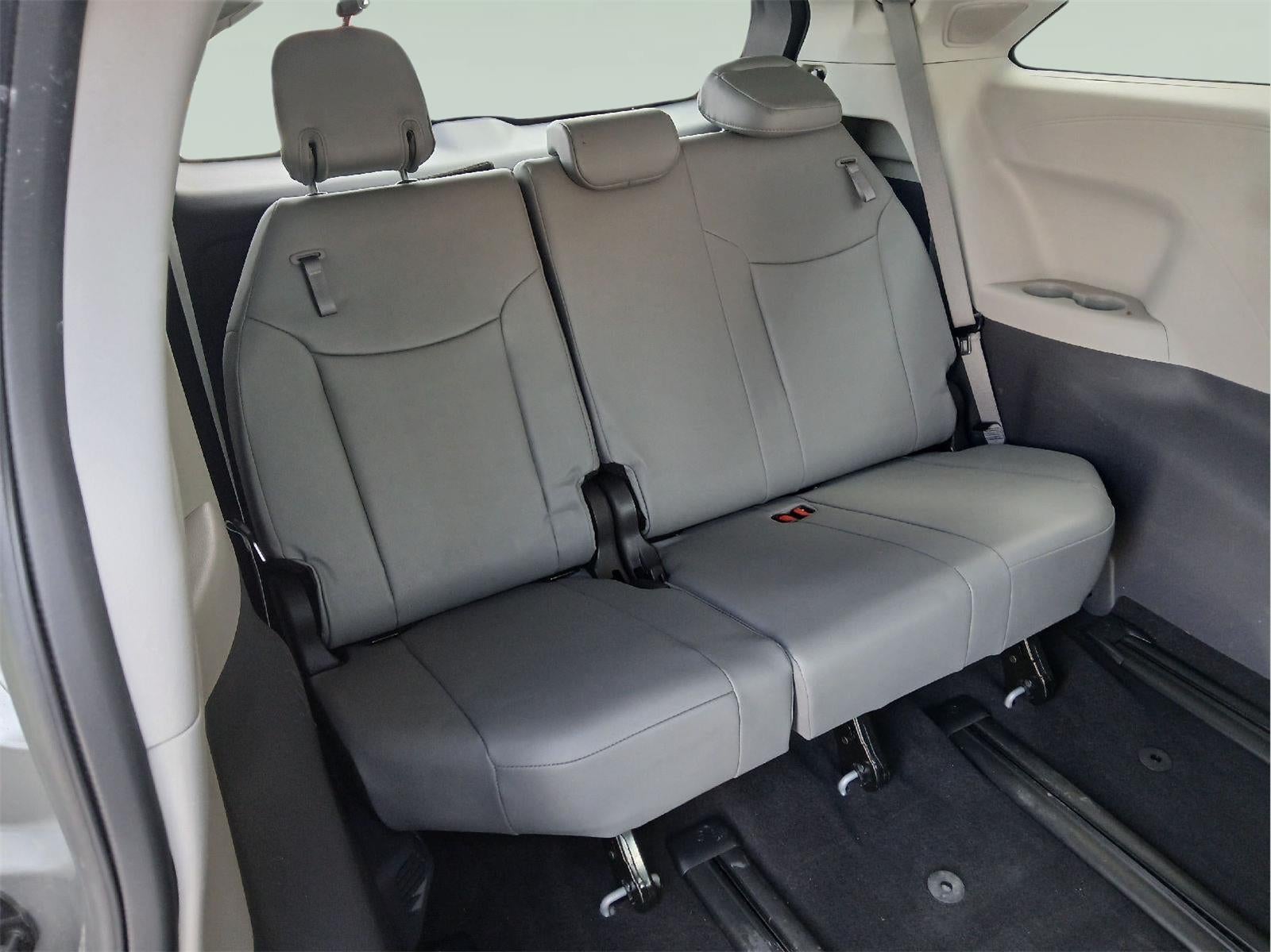 2024 Toyota Sienna XLE 7-Passenger