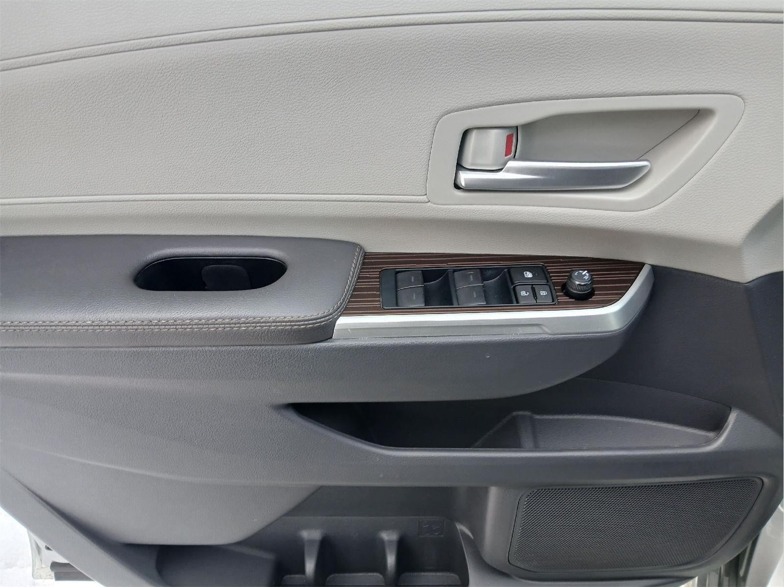 2024 Toyota Sienna XLE 7-Passenger