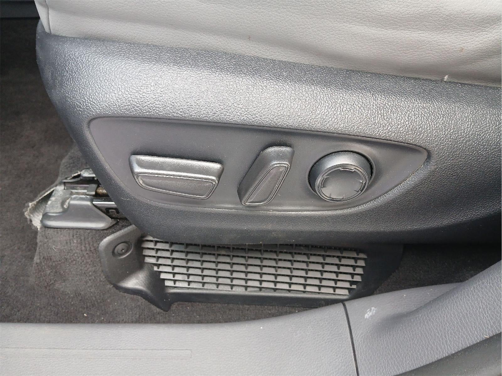 2024 Toyota Sienna XLE 7-Passenger