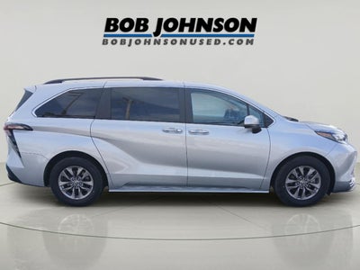 2024 Toyota Sienna XLE 7-Passenger