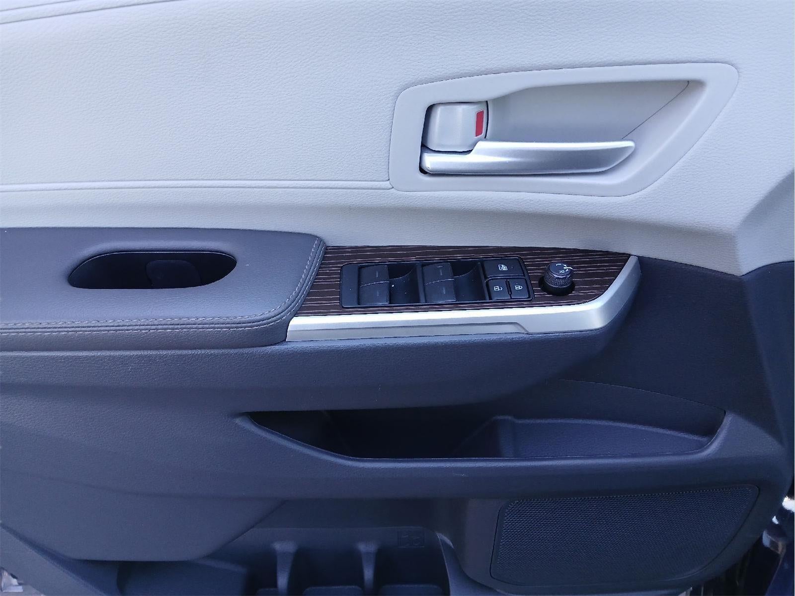 2024 Toyota SIENNA XLE AWD XLE 7-Passenger