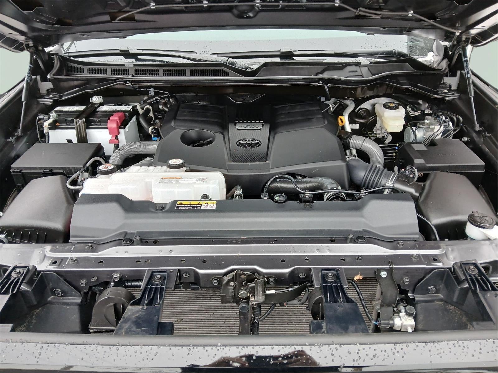 2024 Toyota TUNDRA 4X4 SR