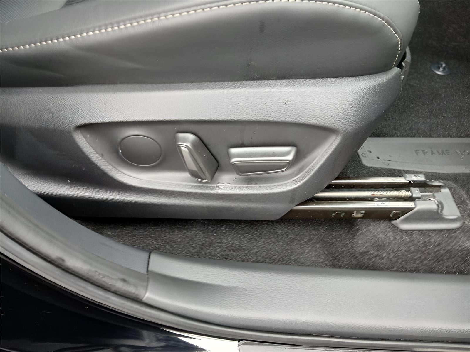 2025 Toyota Crown Signia XLE