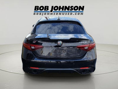 2018 Alfa Romeo Giulia (952) SEDAN