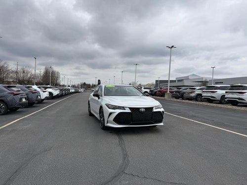 2019 Toyota Avalon SEDAN