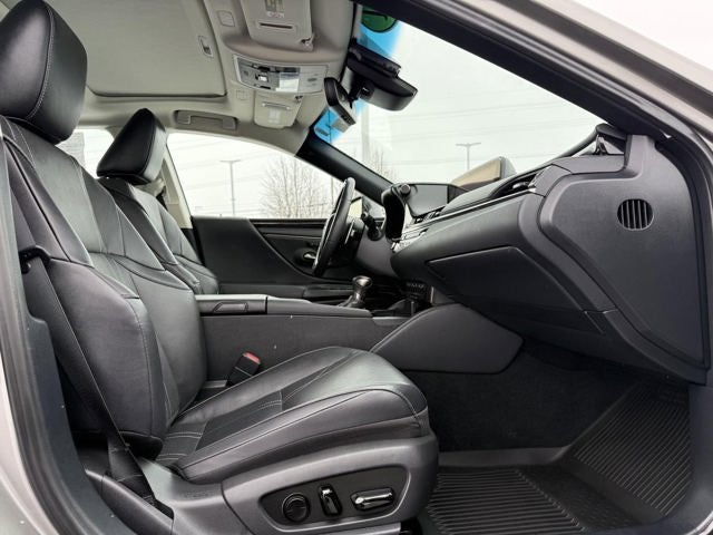 2021 Lexus ES LUXURY