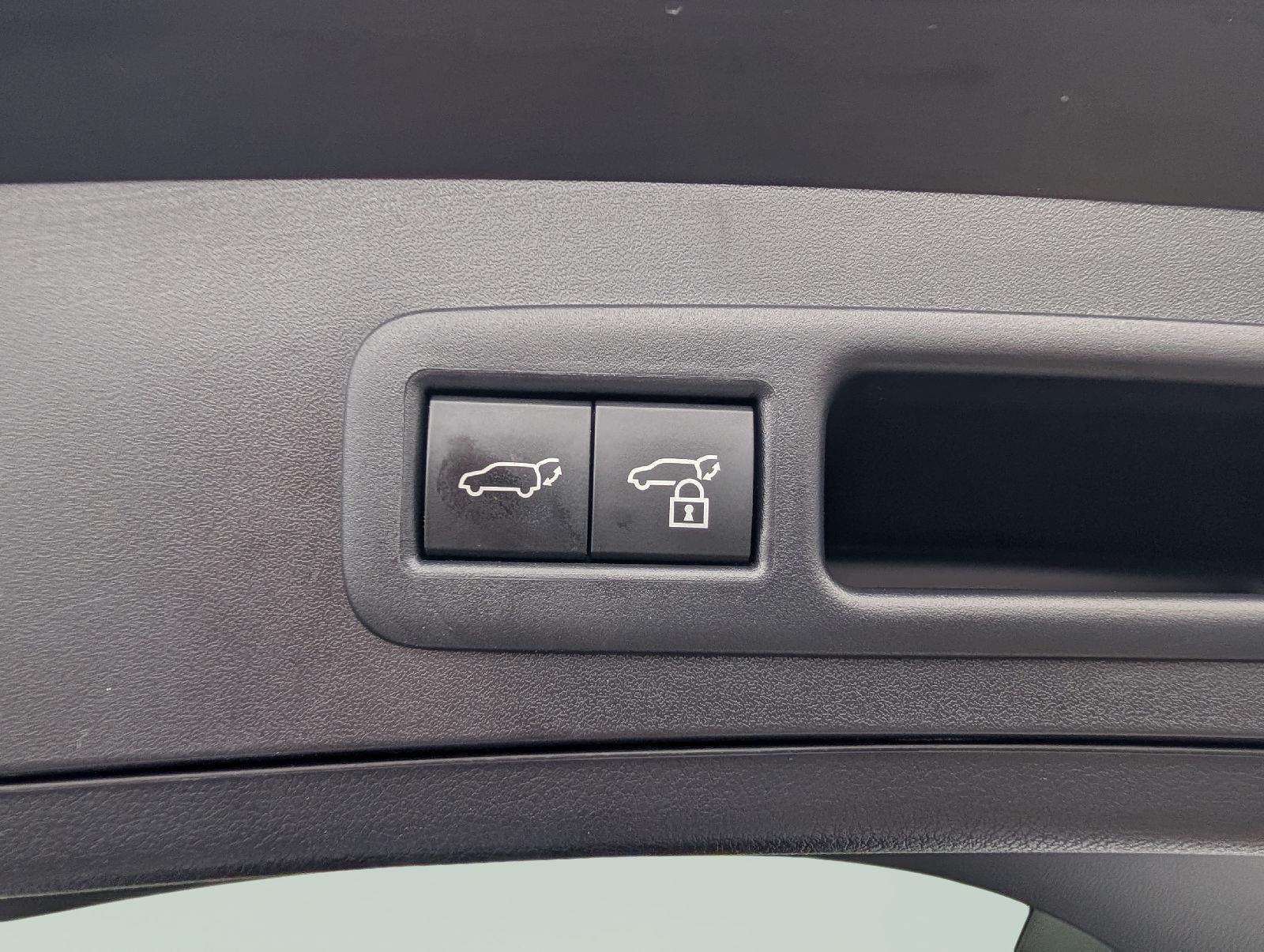 2023 Lexus UX UX 250h F SPORT Handling