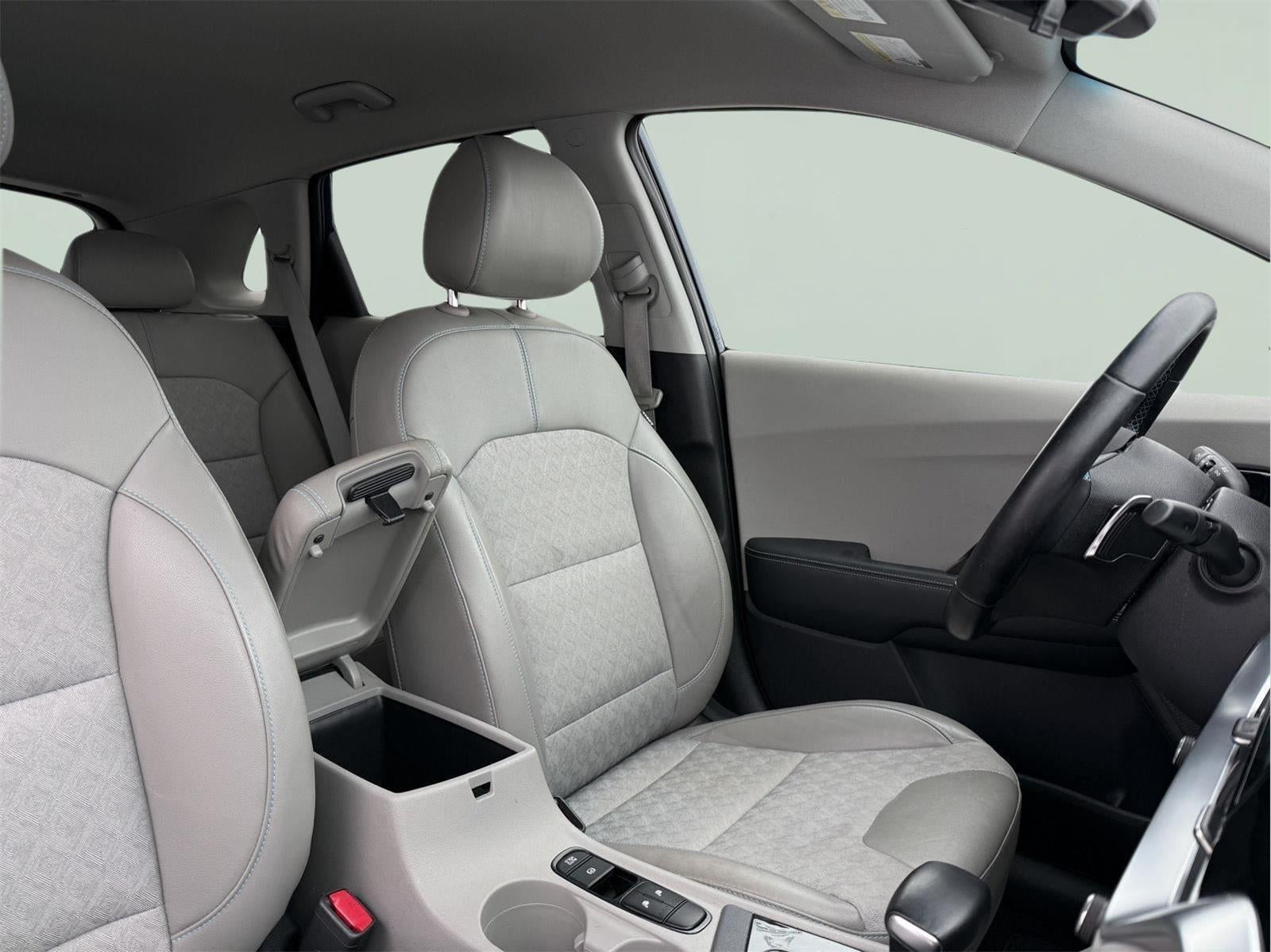 2020 Kia Niro Plug-In Hybrid EX