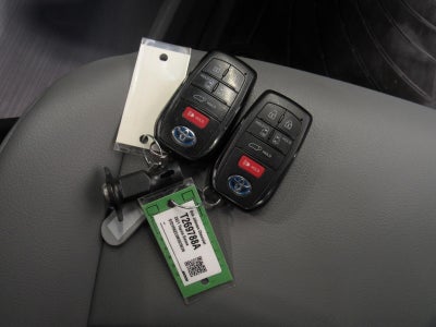 2021 Toyota Sienna XLE