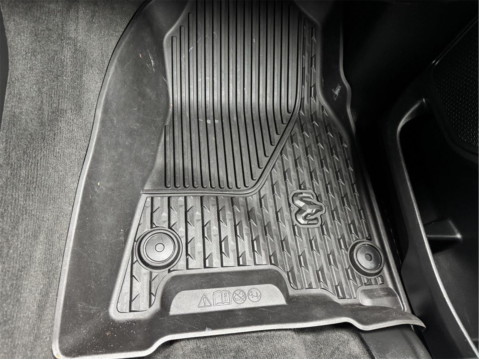 2021 RAM 1500 Big Horn Quad Cab 4x4 6'4" Box