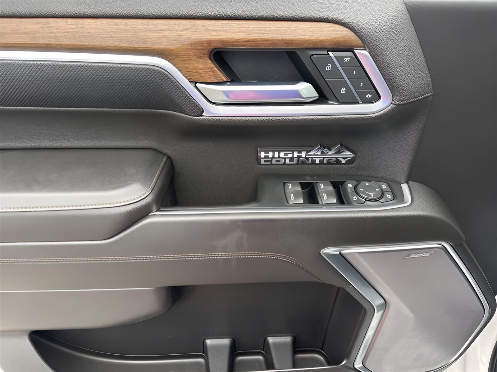 2022 Chevrolet Silverado 1500 High Country