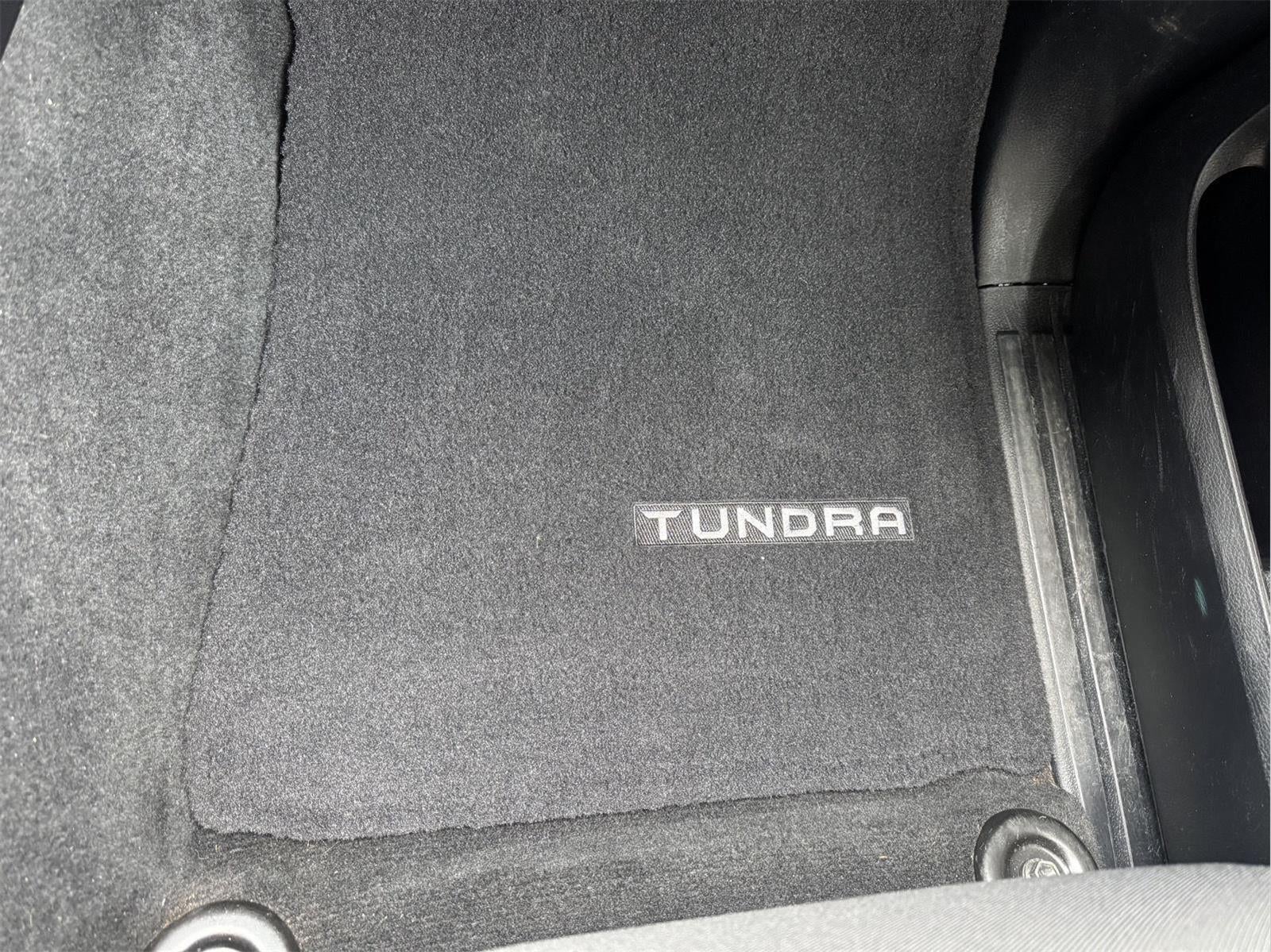 2014 Toyota Tundra 4WD Truck SR