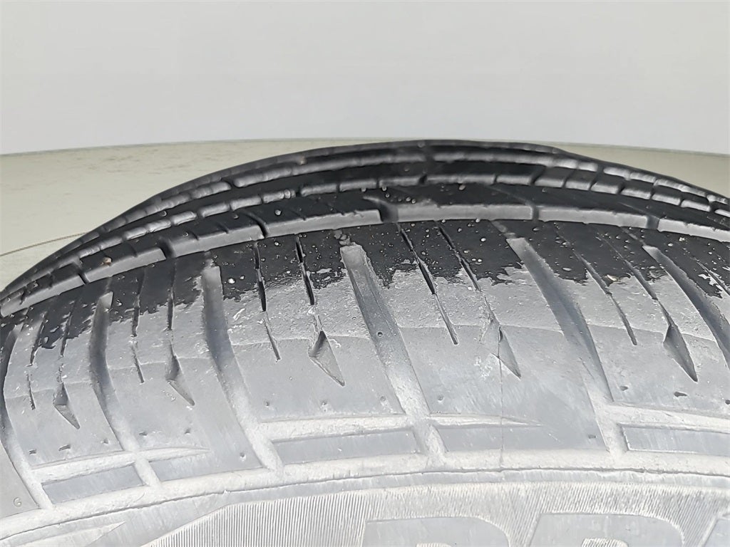 2019 Jeep Cherokee Latitude Plus Fresh Trade! Low Miles, Android Auto& Apple Carpla