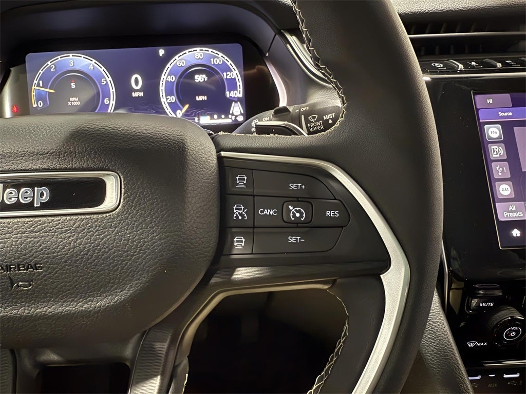 2023 Jeep Grand Cherokee Laredo