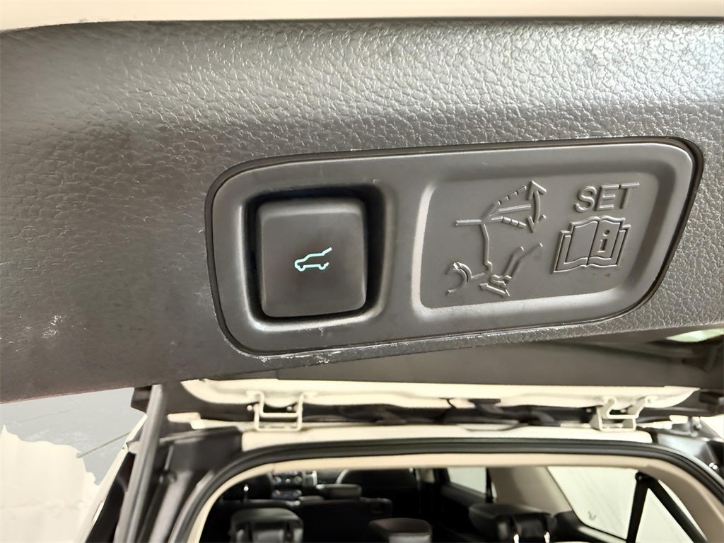 2021 Ford Expedition Max Platinum 22's