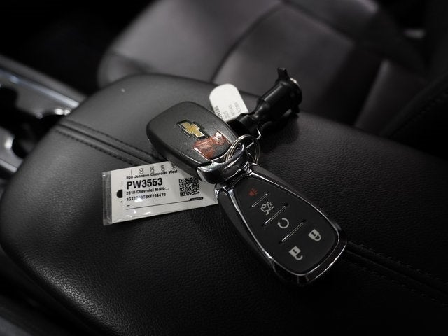 2019 Chevrolet Malibu LT w/ Leather & Sunroof *CarBravo Certified*