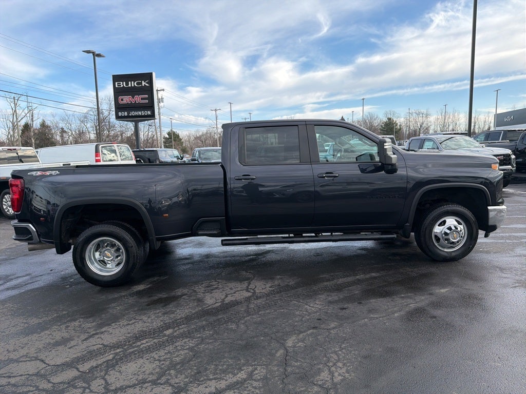 2024 Chevrolet Silverado 3500HD LT CARBRAVO!!