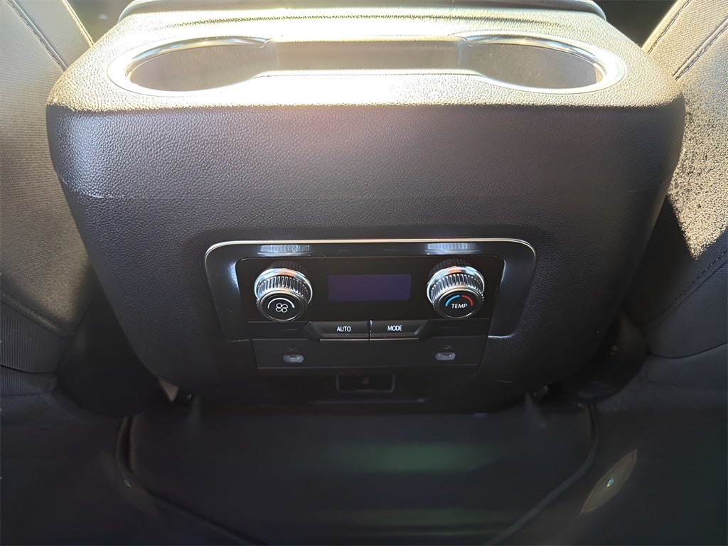 2024 GMC Yukon SLE CARBRAVO CERTIFIED!