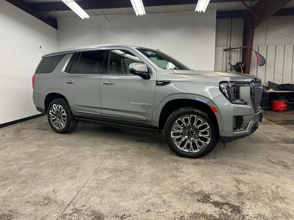 2024 GMC Yukon Denali Ultimate CARBRAVO CERTIFIED