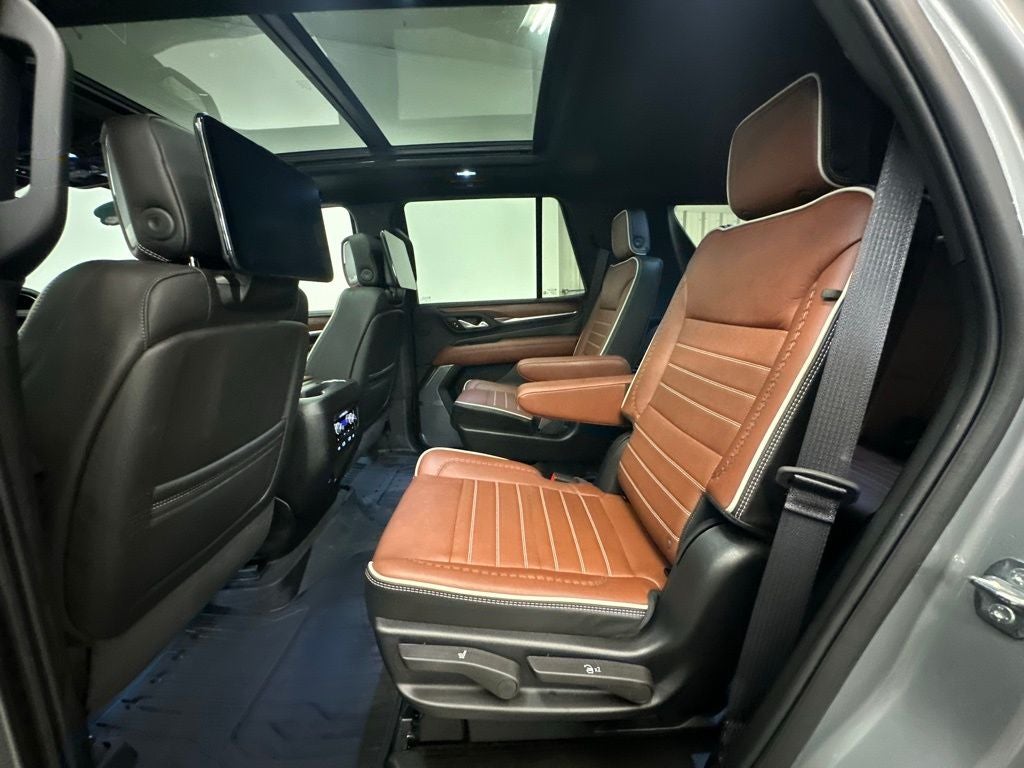 2024 GMC Yukon Denali Ultimate CARBRAVO CERTIFIED