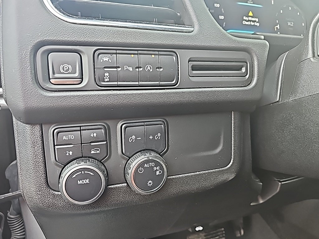 2023 Chevrolet Tahoe LT Fresh Trade! Car Bravo Certified!, Bose, Heated Se