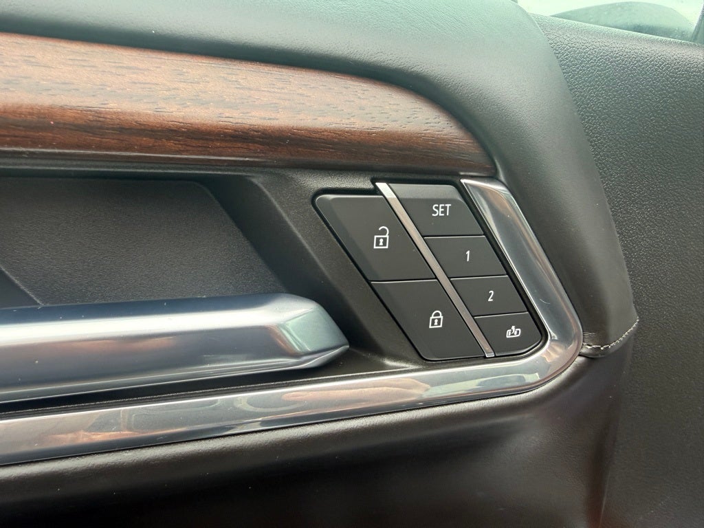 2024 GMC Sierra 2500HD Denali Ultimate CARBRAVO!