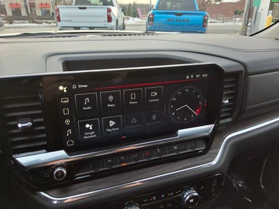 2025 GMC Sierra 1500 SLT Leather W/Heated Power Seats!