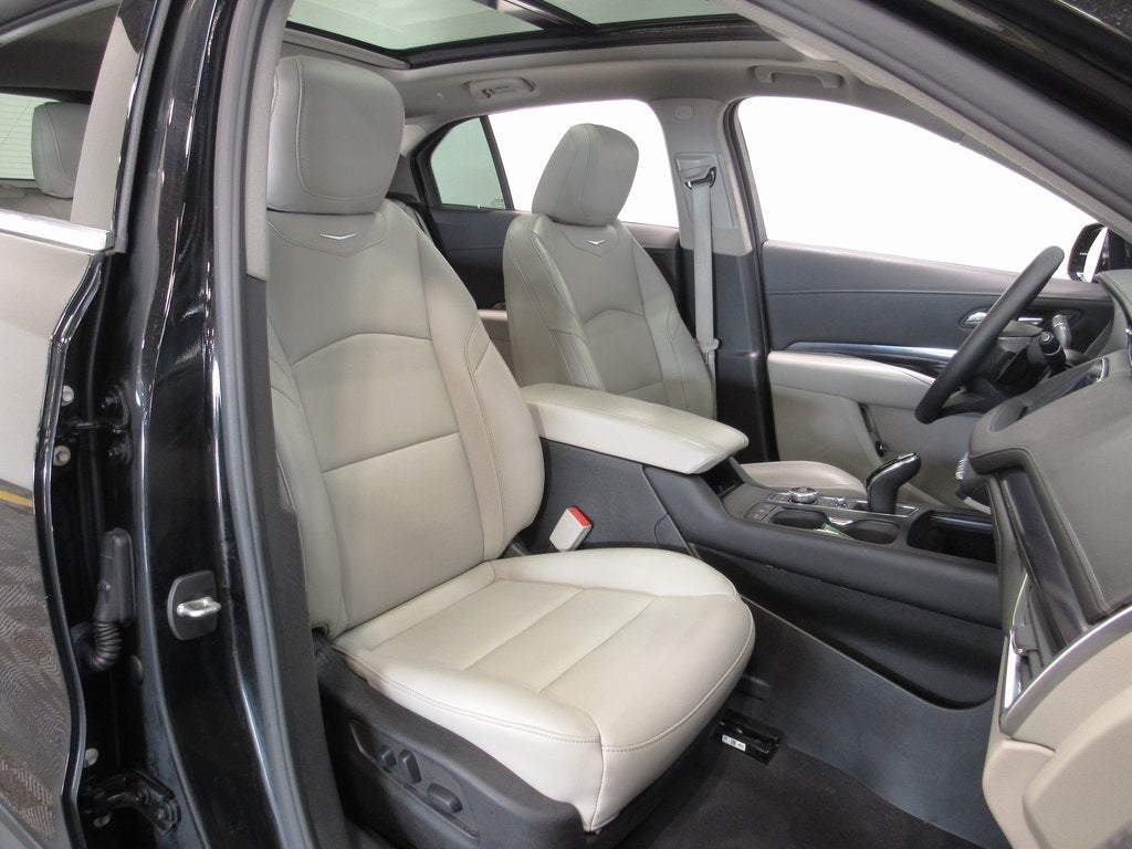 2022 Cadillac XT4 Luxury CARBRAVO CERTIFIED